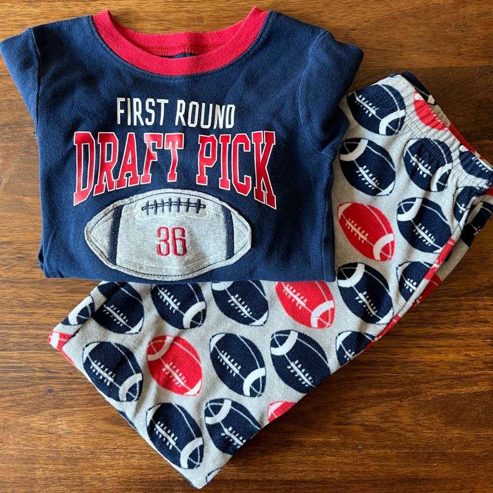 Carter’s 2 Piece Pajama Set